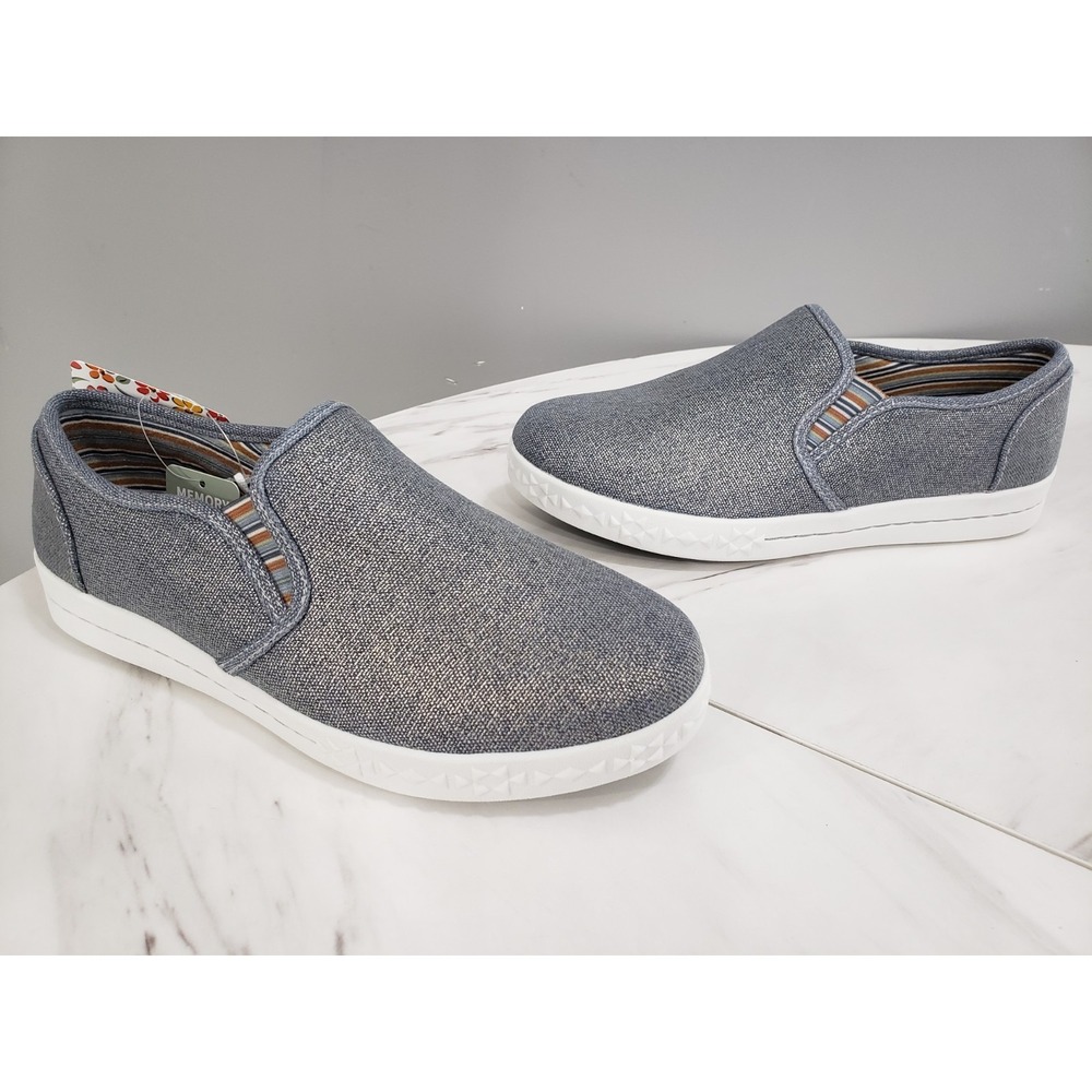 NEW WITHOUT BOX Muk Luks Womens Street Savvy Slip On Shoes - Size 9 Blue